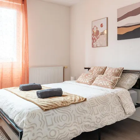 Apartment Le Spacieux Avec Garage Prive *