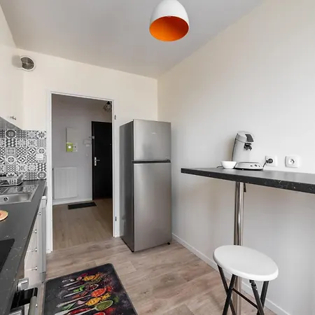 Apartmán Le Spacieux Avec Garage Prive Remeš