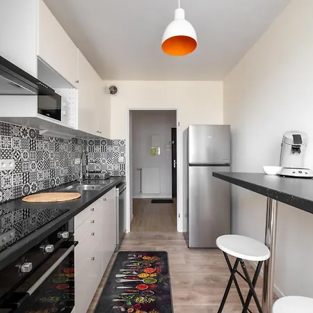 Le Spacieux Avec Garage Prive * Reims